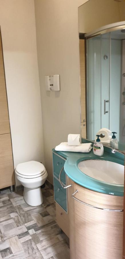 Relax Apartment Milan Luaran gambar