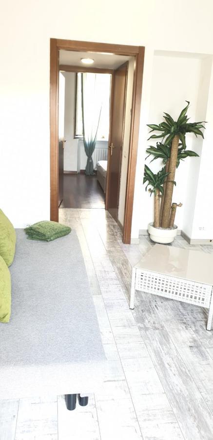 Relax Apartment Milan Luaran gambar